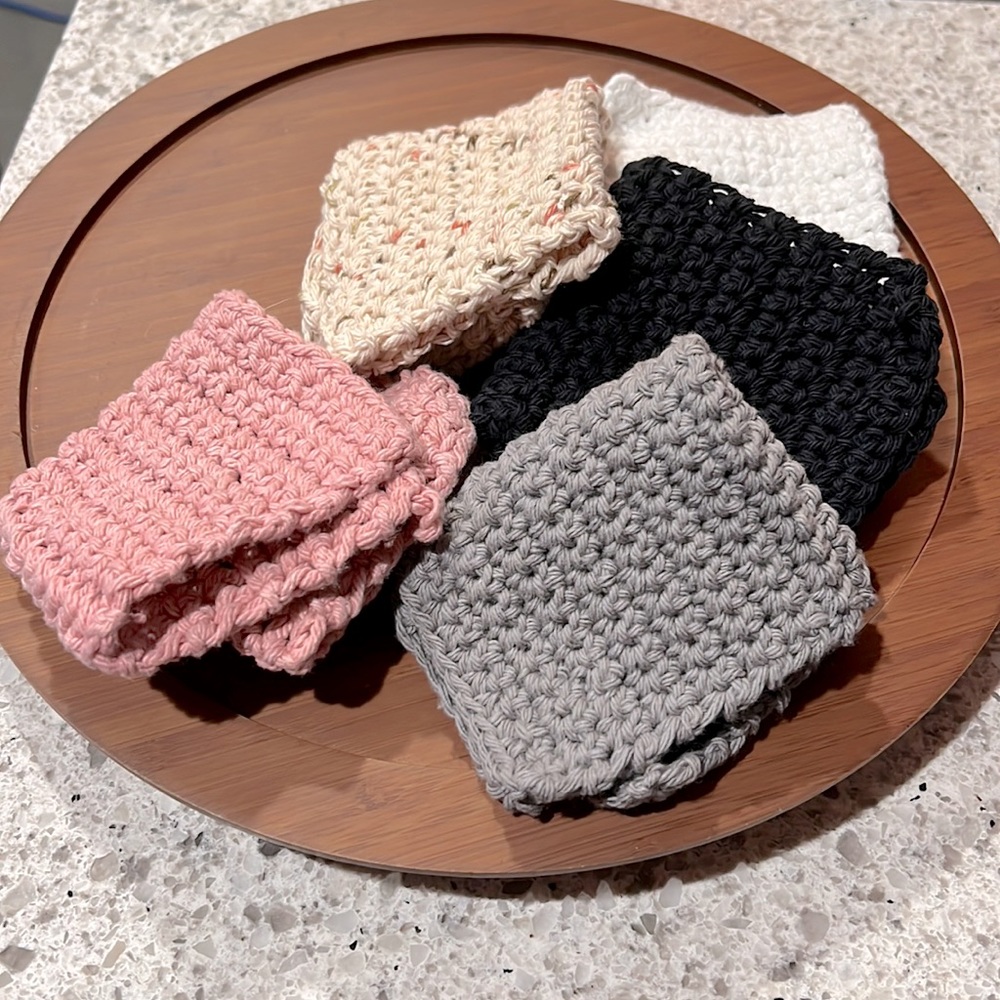 Hand crocheted 🧶 washcloths.